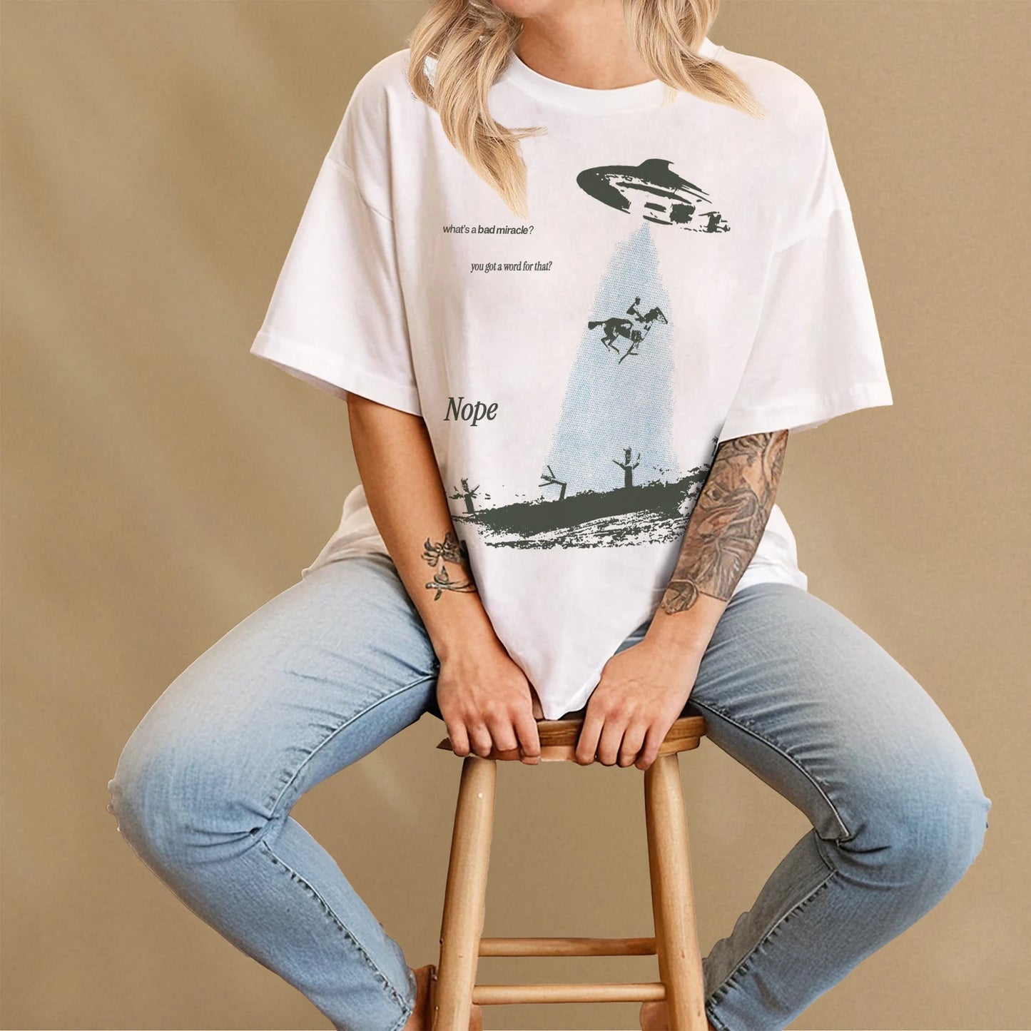 Vintage style UFO T-Shirt